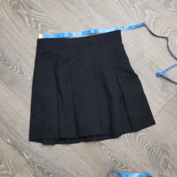 Hollister Pleated Black Mini Skirt Skort Size XS - Picture 3 of 5